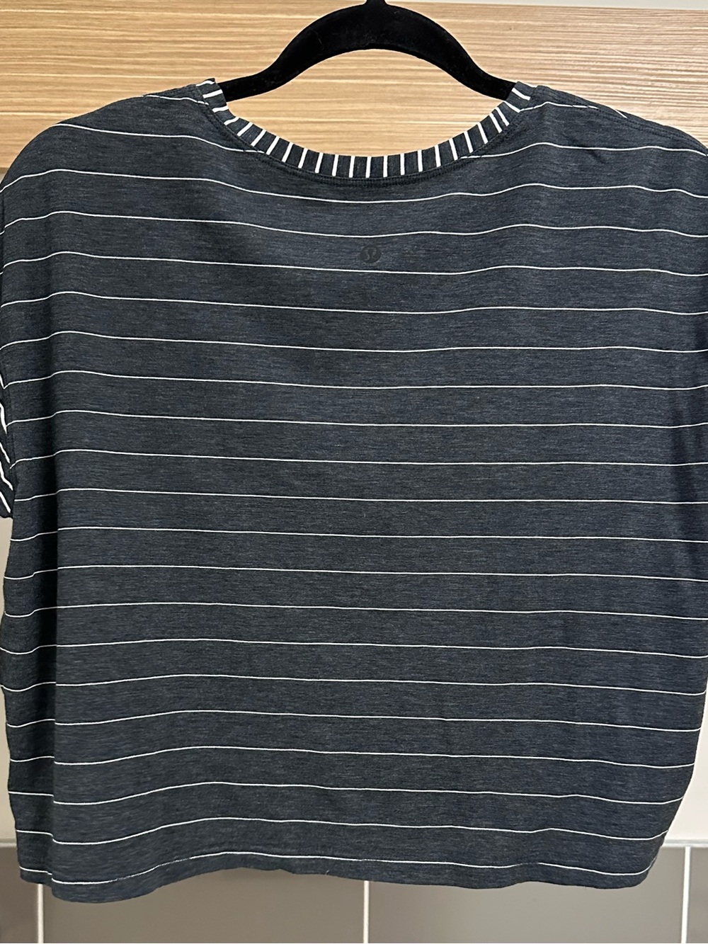 Lululemon Cates Tee - Picture 11 of 11